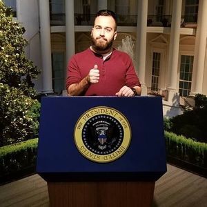 Meet your Posher, Jason